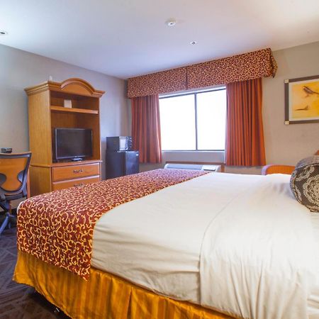 Ramada By Wyndham Barstow Hotel Luaran gambar
