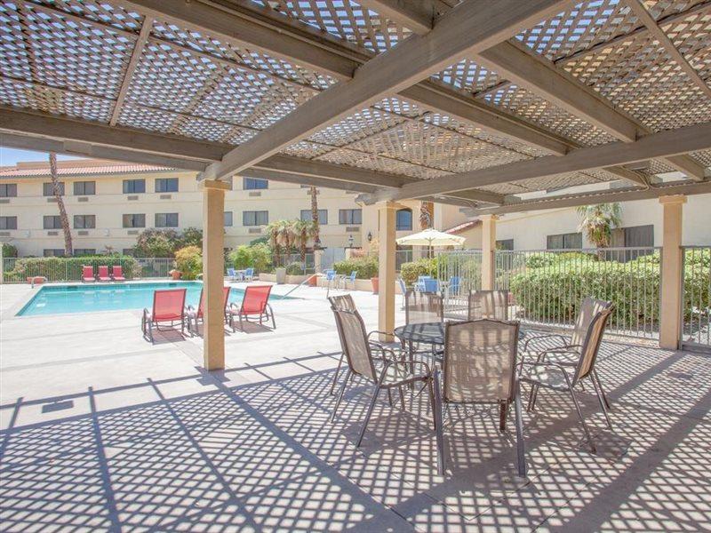 Ramada By Wyndham Barstow Hotel Luaran gambar