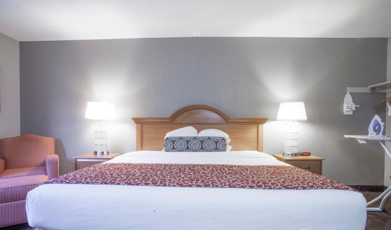 Ramada By Wyndham Barstow Hotel Luaran gambar