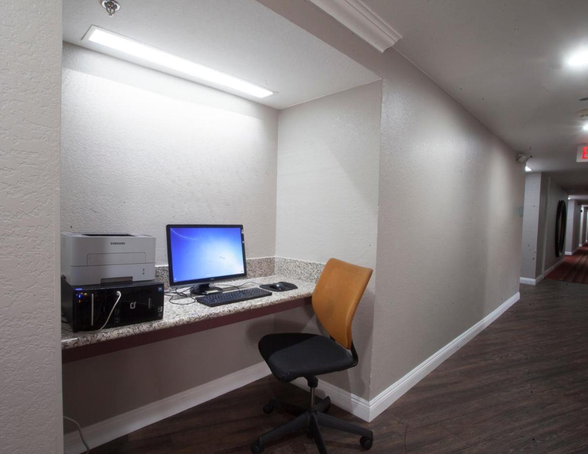 Ramada By Wyndham Barstow Hotel Luaran gambar