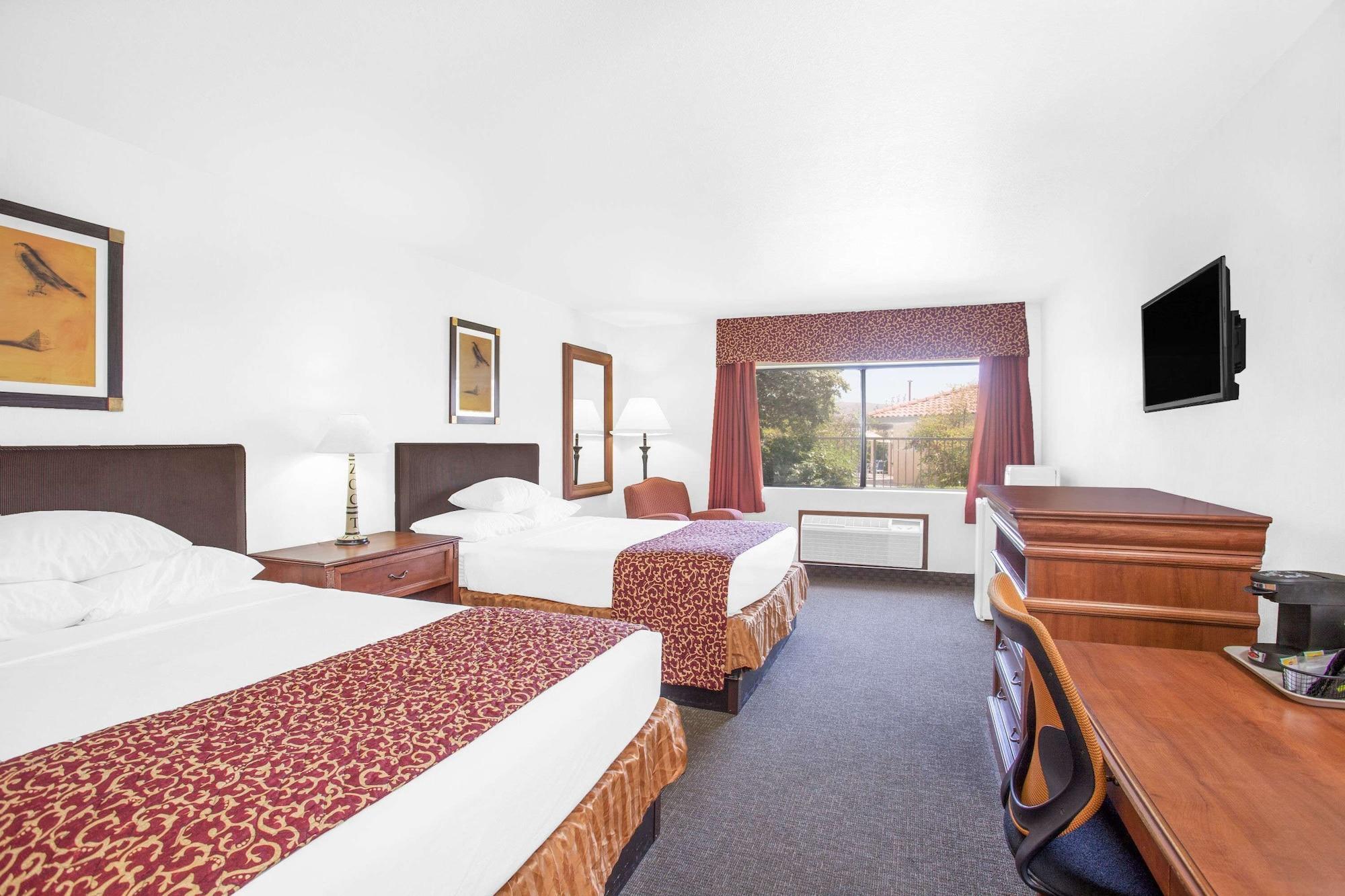 Ramada By Wyndham Barstow Hotel Luaran gambar